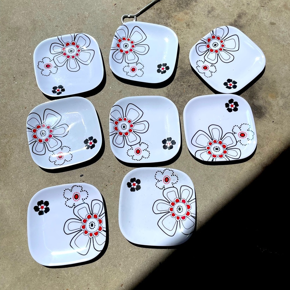 Vintage a lot of eight target home melamine square appetizer plates
